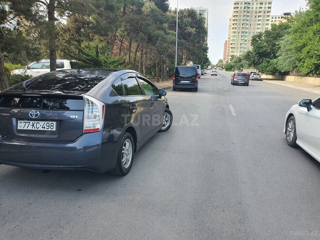 Toyota Prius 2009, 182,000 km - 1.8 л - Bakı