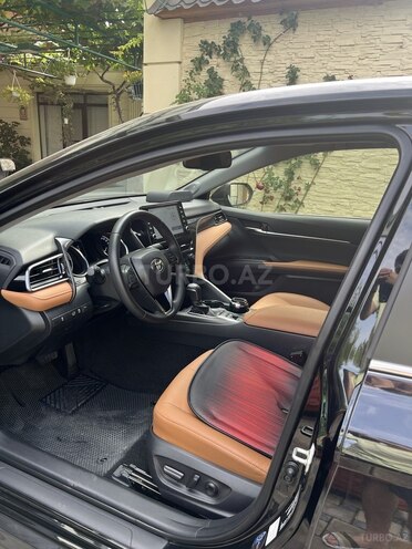 Toyota Camry 2023, 9,500 km - 2.5 л - Bakı