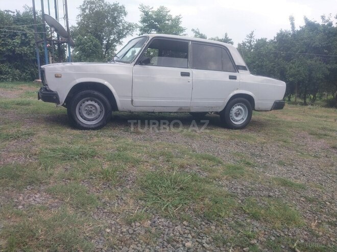 LADA (VAZ) 2107 1983, 65,000 km - 1.5 l - Astara