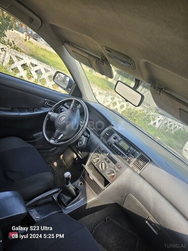 Toyota Corolla 2005, 345,000 km - 1.4 l - Quba