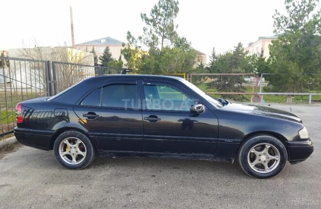Mercedes C 180 1995, 535,284 km - 1.8 l - Bakı