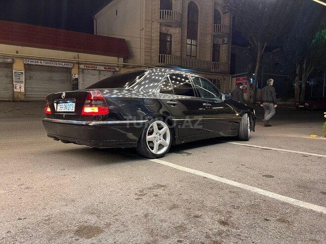 Mercedes C 240 1999, 320,000 km - 2.4 l - Bakı