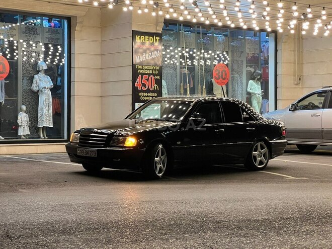 Mercedes C 240 1999, 320,000 km - 2.4 l - Bakı