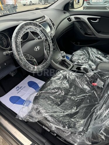 Hyundai Elantra 2015, 100,002 km - 1.8 л - Bakı