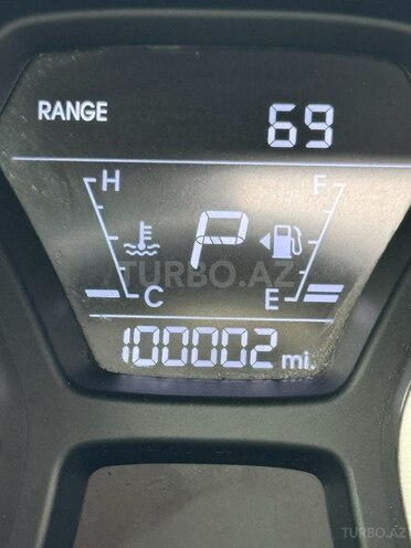 Hyundai Elantra 2015, 100,002 km - 1.8 л - Bakı