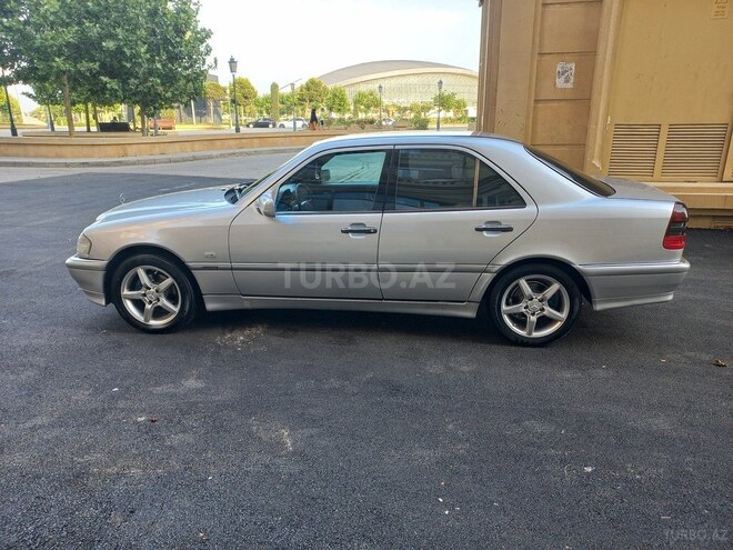 Mercedes C 200 1997, 365,000 km - 2.0 л - Bakı