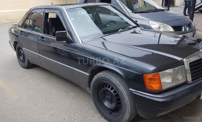 Mercedes 190 1990, 302,000 km - 2.0 л - Bakı