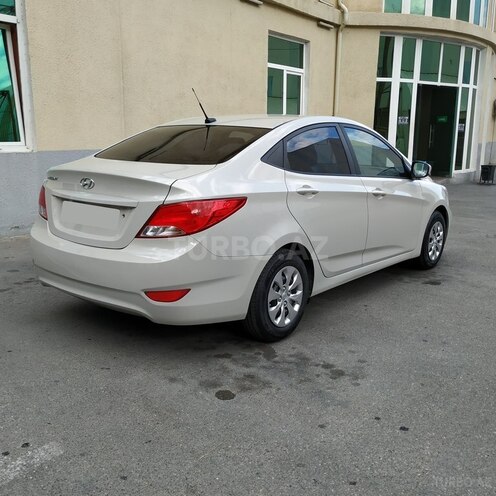 Hyundai Accent 2016, 145,000 km - 1.6 л - Bakı