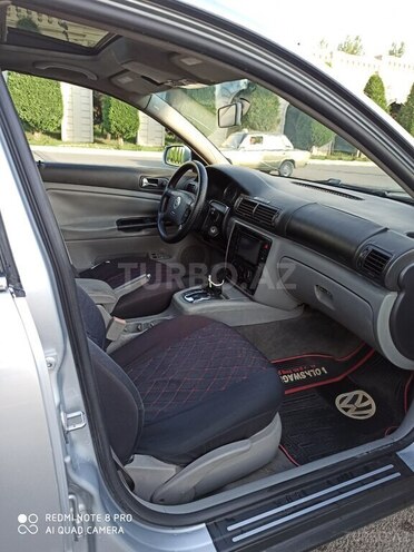 Volkswagen Passat 2001, 200,000 km - 1.8 л - Gəncə
