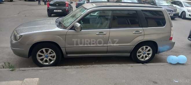 Subaru Forester 2006, 340,000 km - 2.5 l - Bakı