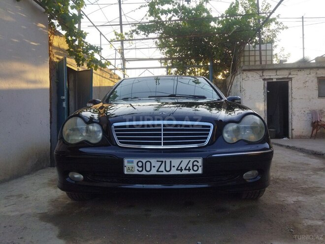 Mercedes C 240 2001, 270,000 km - 2.6 l - Bakı