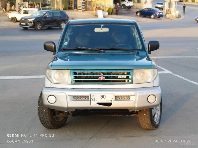 Mitsubishi Pajero io 1999, 240,000 km - 2.0 l - Bakı
