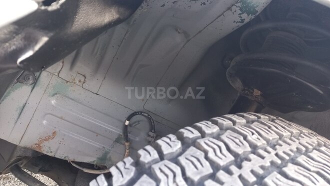 Mitsubishi Pajero io 1999, 240,000 km - 2.0 l - Bakı