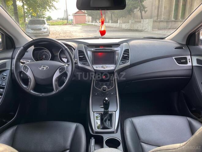 Hyundai Avante 2015, 96,520 km - 1.6 l - Masallı