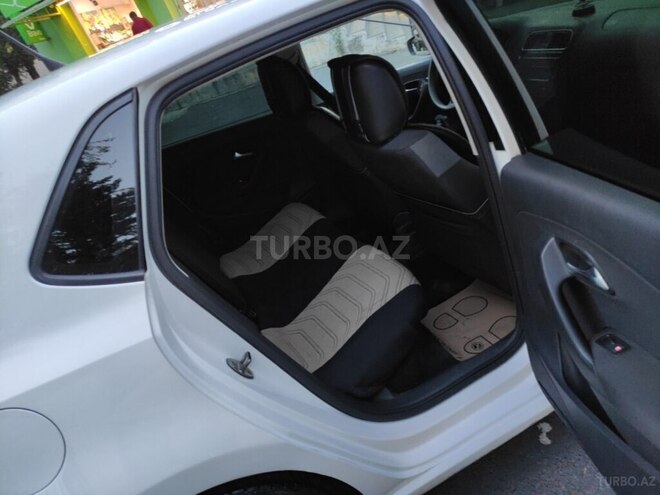Volkswagen Polo 2010, 197,000 km - 1.4 l - Bakı