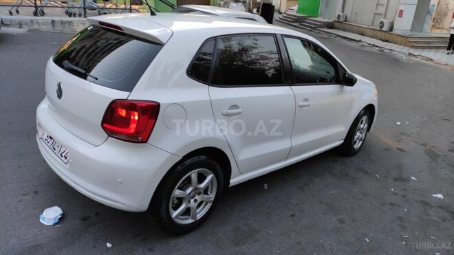 Volkswagen Polo 2010, 197,000 km - 1.4 l - Bakı