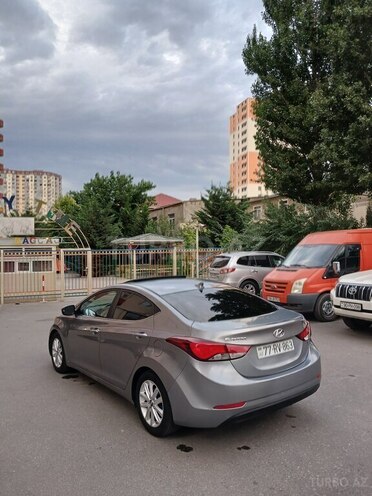 Hyundai Elantra 2015, 128,000 km - 1.8 l - Bakı