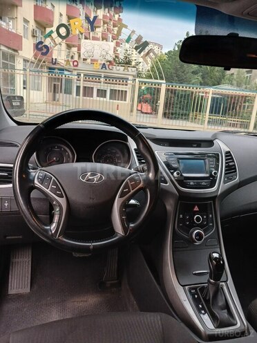 Hyundai Elantra 2015, 128,000 km - 1.8 l - Bakı