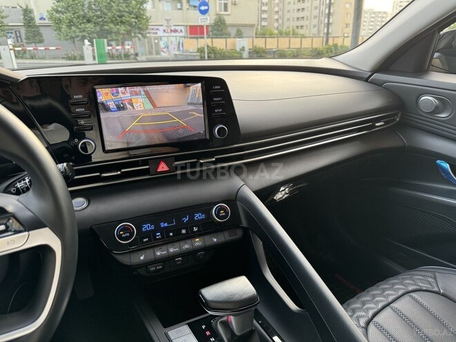 Hyundai Elantra 2022, 16,000 km - 2.0 l - Bakı