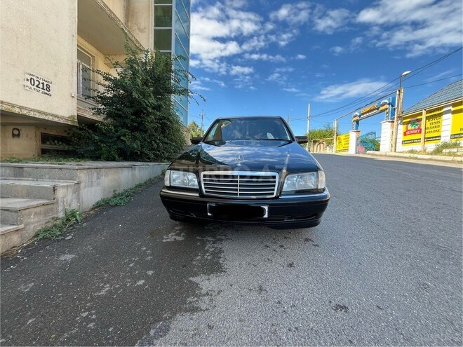 Mercedes C 230 1997, 530,000 km - 2.3 л - Bakı