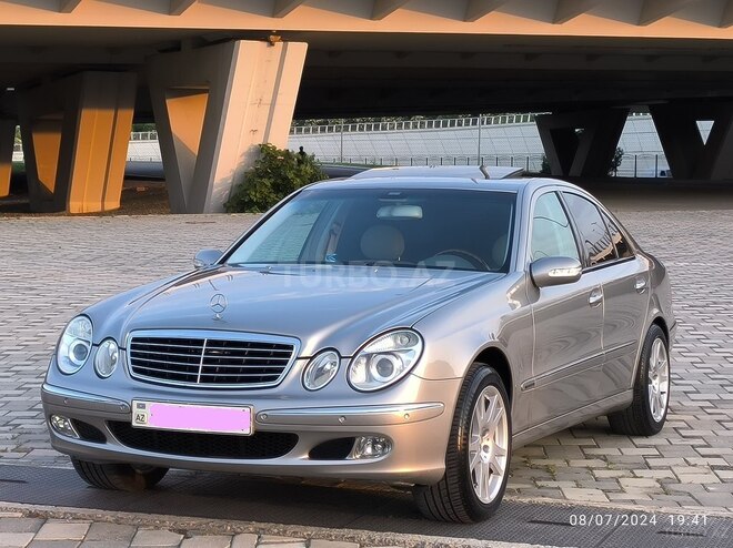 Mercedes E 320 2002, 242,122 km - 3.2 л - Bakı