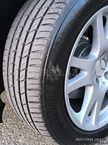Mercedes E 320 2002, 242,122 km - 3.2 л - Bakı