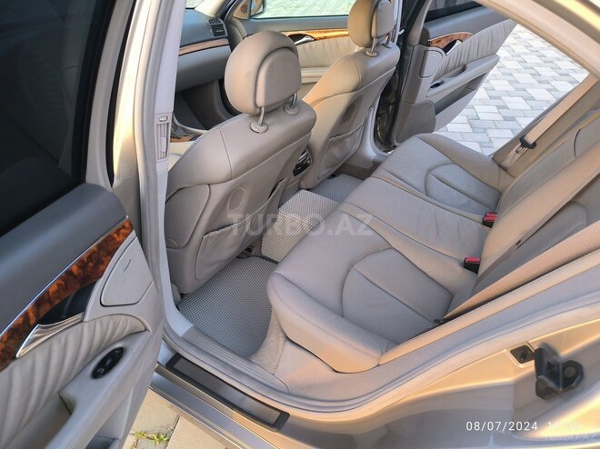 Mercedes E 320 2002, 242,122 km - 3.2 л - Bakı