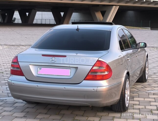 Mercedes E 320 2002, 242,122 km - 3.2 л - Bakı