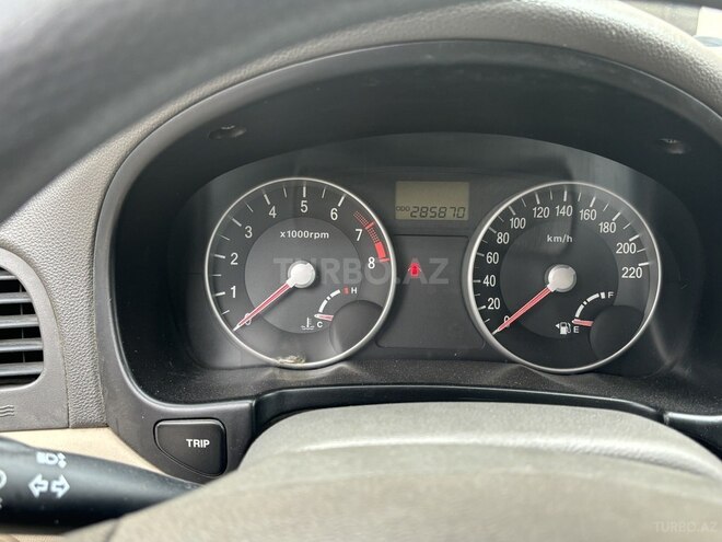 Hyundai Accent 2008, 285,000 km - 1.4 l - Bakı