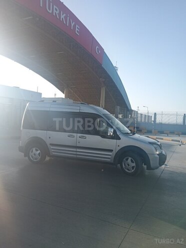 Ford Tourneo Connect 2008, 455,000 km - 1.8 л - Naxçıvan