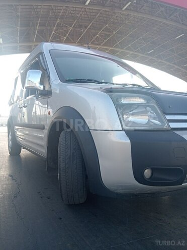 Ford Tourneo Connect 2008, 455,000 km - 1.8 л - Naxçıvan