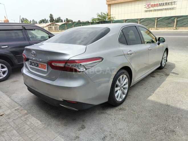 Toyota Camry 2019, 242,400 km - 2.5 l - Bakı
