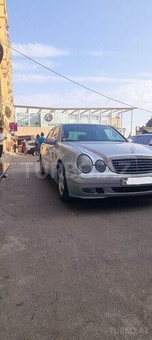 Mercedes E 270 2001, 480,000 km - 2.7 l - Bakı