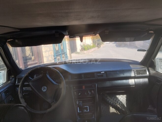 Mercedes E 230 1985, 233,344 km - 2.3 l - Bakı