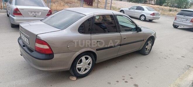 Opel Vectra 1997, 360,000 km - 2.0 l - Bakı