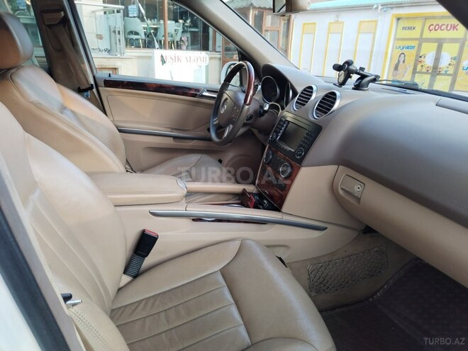 Mercedes ML 350 2006, 298,000 km - 3.5 l - Bakı