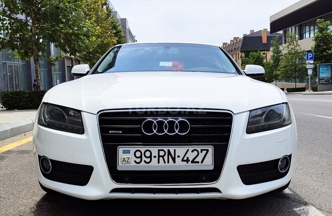 Audi A5 2011, 115,000 km - 2.0 л - Bakı