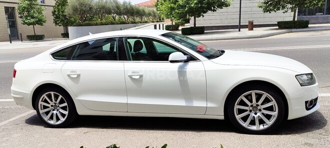Audi A5 2011, 115,000 km - 2.0 л - Bakı