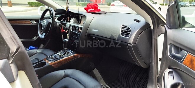 Audi A5 2011, 115,000 km - 2.0 л - Bakı