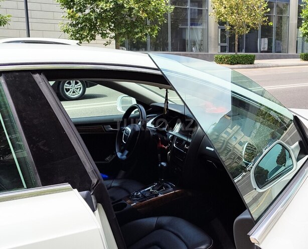 Audi A5 2011, 115,000 km - 2.0 л - Bakı