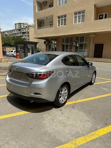 Toyota Yaris iA 2018, 87,000 km - 1.5 л - Bakı