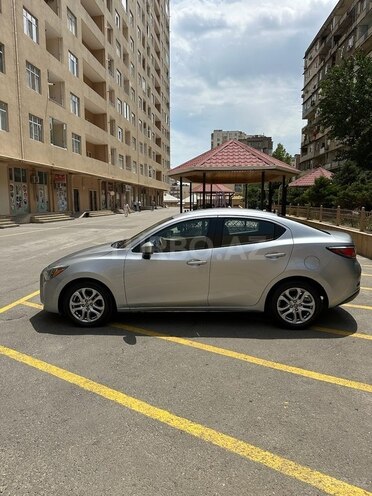 Toyota Yaris iA 2018, 87,000 km - 1.5 л - Bakı