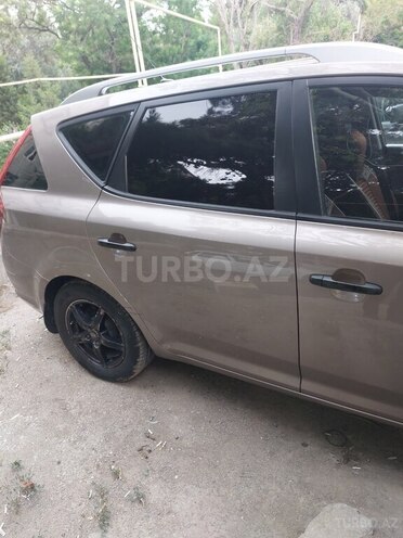 Kia Ceed 2008, 420,000 km - 1.6 л - Bakı