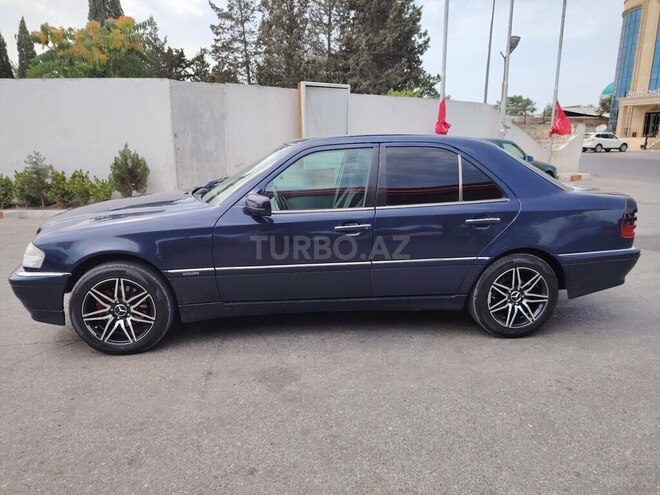 Mercedes C 180 1996, 300,000 km - 1.8 l - Bakı