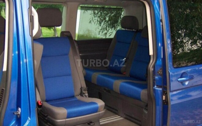 Volkswagen Multivan 2004, 350,000 km - 2.5 l - Bakı