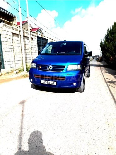 Volkswagen Multivan 2004, 350,000 km - 2.5 l - Bakı