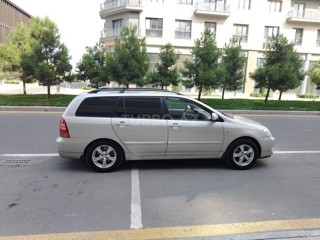 Toyota Corolla 2006, 260,488 km - 1.4 л - Bakı