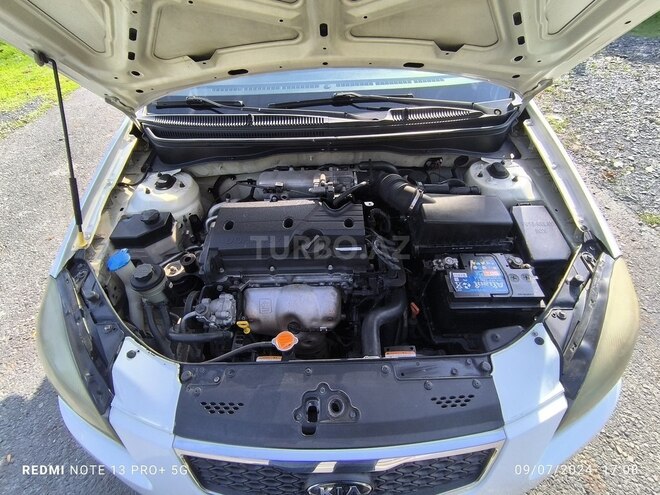 Kia Rio 2010, 325,000 km - 1.4 l - Qax