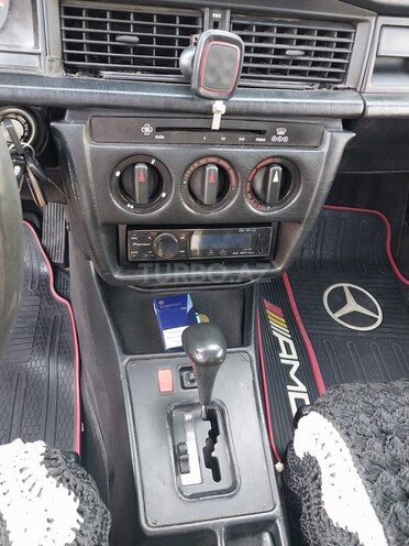 Mercedes 190 1989, 300,000 km - 1.8 l - Bakı