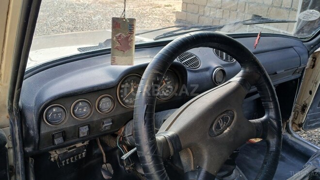 LADA (VAZ) 2106 1988, 99,000 km - 1.5 л - Salyan
